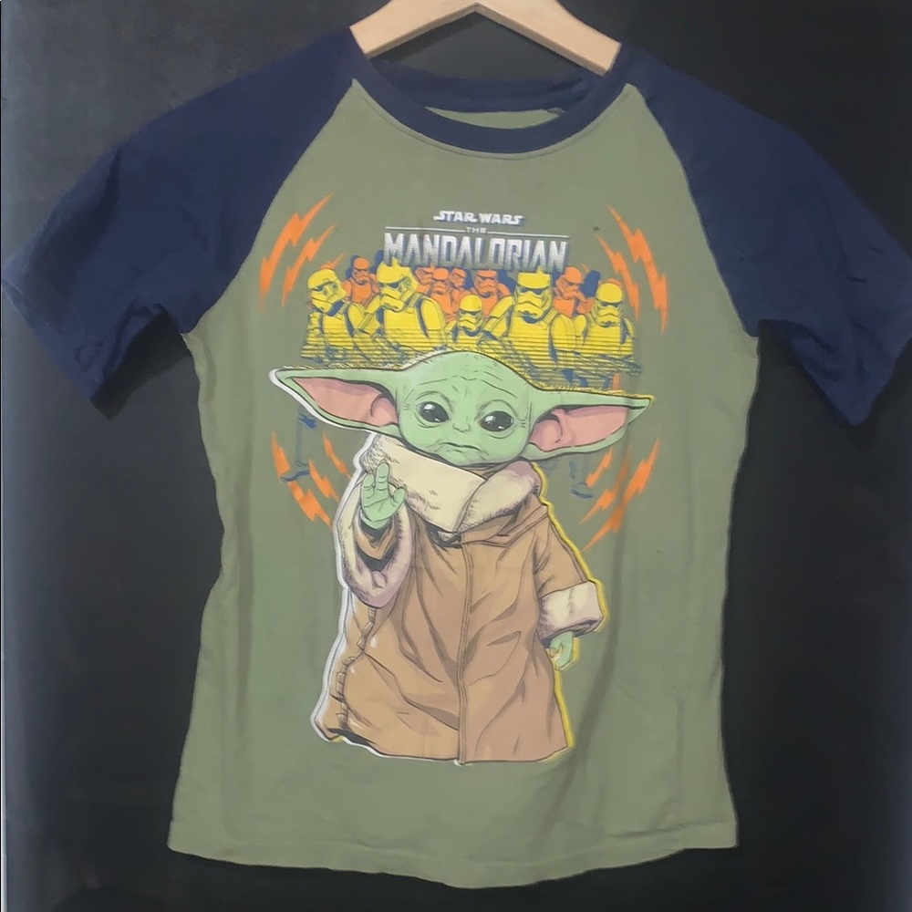 Star Wars Mandalorian Tee Green and Blue Short Sleeve